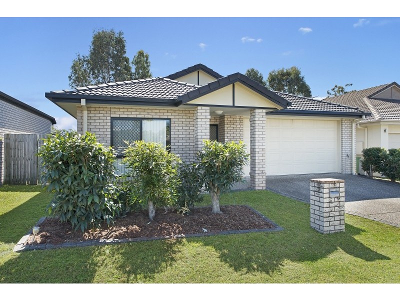 17 Wallaroo Circuit, North Lakes QLD 4509