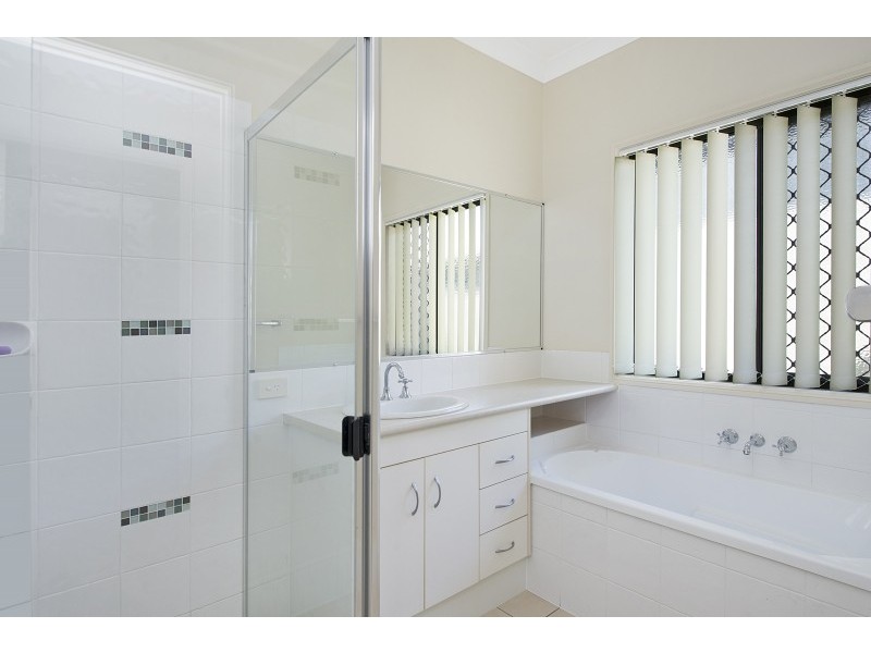 17 Wallaroo Circuit, North Lakes QLD 4509