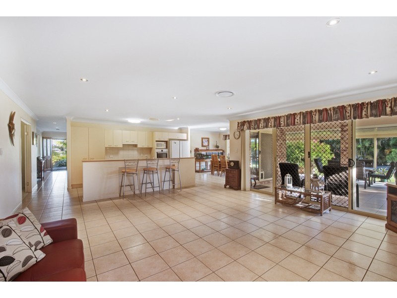 6 – 8 Jamor Court, Elimbah QLD 4516