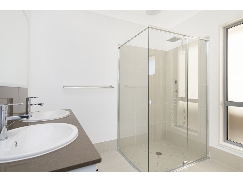 7 Martin Street, Mango Hill QLD 4509