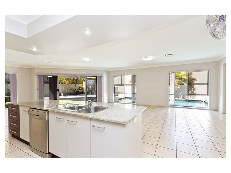 9 Cascade Court, Murrumba Downs QLD 4503