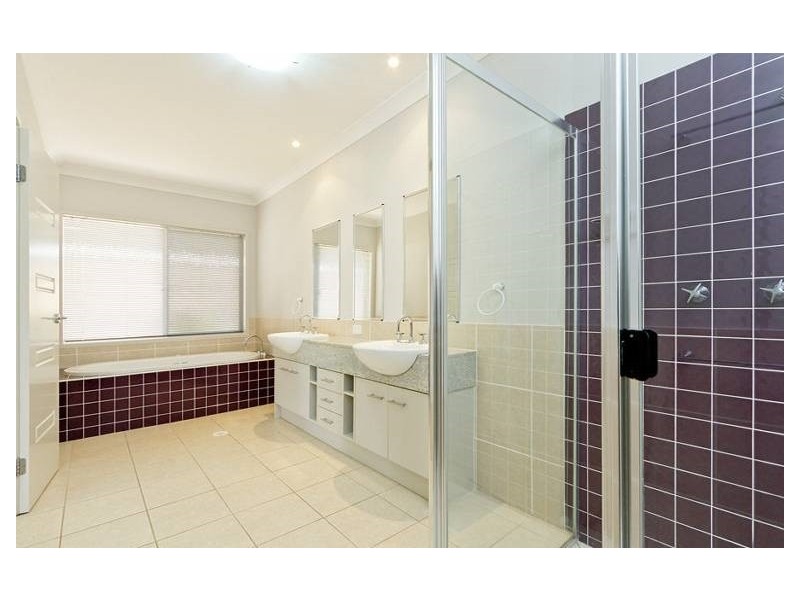 9 Cascade Court, Murrumba Downs QLD 4503