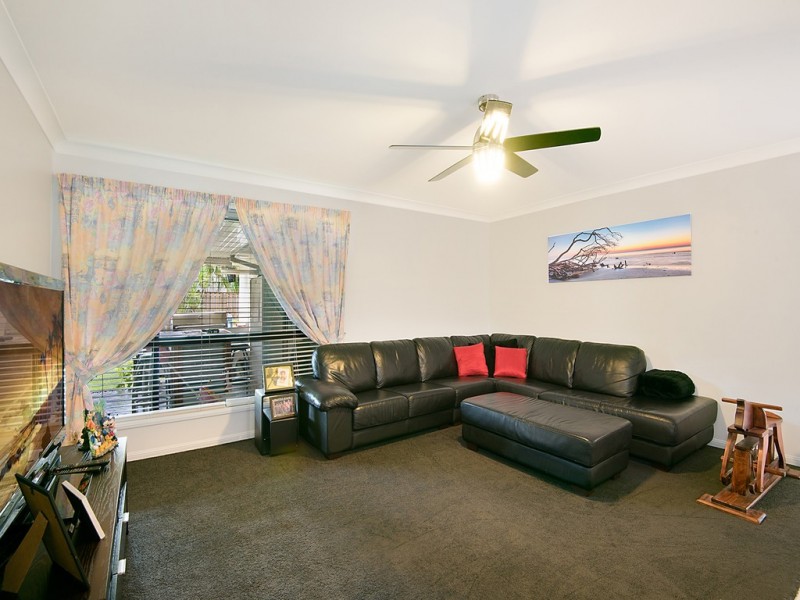 33 Turnstone Circuit, North Lakes QLD 4509