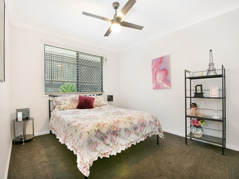 33 Turnstone Circuit, North Lakes QLD 4509