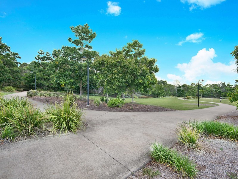33 Turnstone Circuit, North Lakes QLD 4509