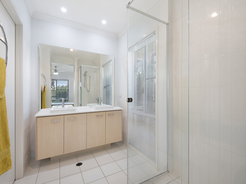 11 Moonie Crescent, North Lakes QLD 4509