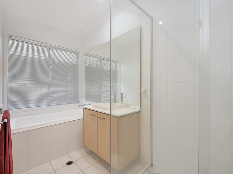 11 Moonie Crescent, North Lakes QLD 4509