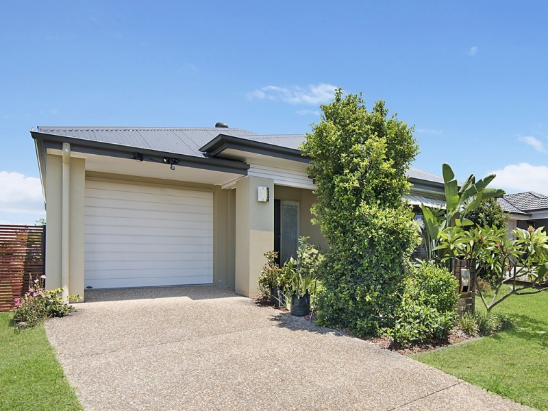 11 Moonie Crescent, North Lakes QLD 4509