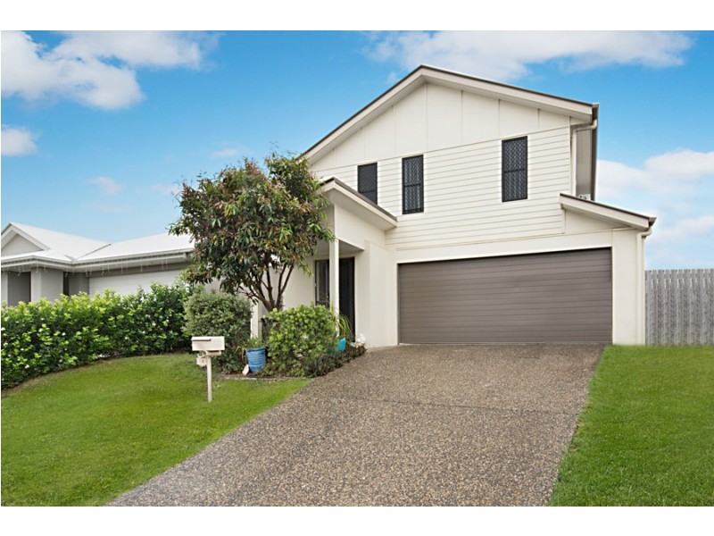 8 Friars Crescent, North Lakes QLD 4509