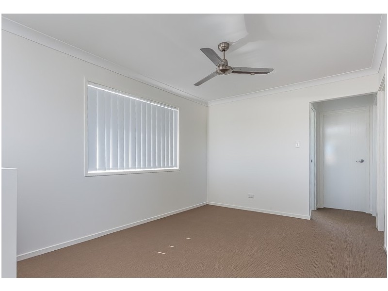 50 Mapleton Drive, North Lakes QLD 4509