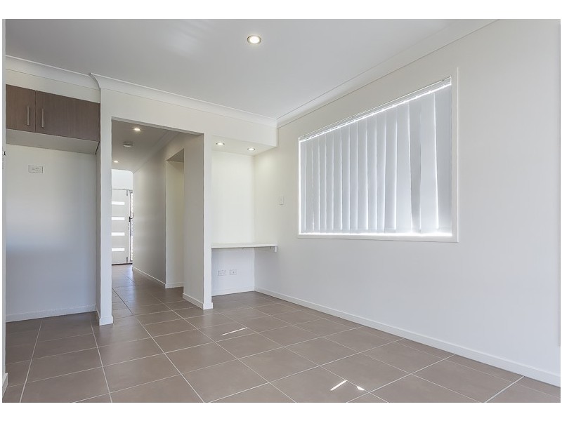 50 Mapleton Drive, North Lakes QLD 4509