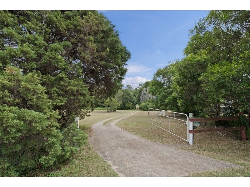 32 Vores Road, Whiteside QLD 4503