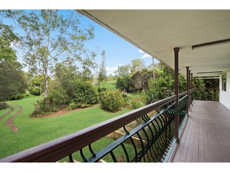 32 Vores Road, Whiteside QLD 4503