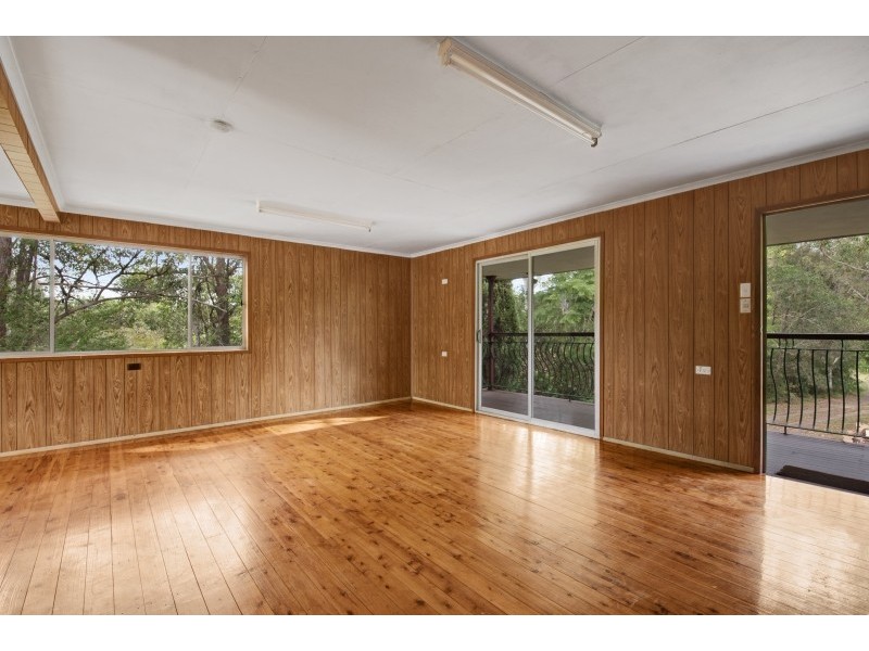 32 Vores Road, Whiteside QLD 4503