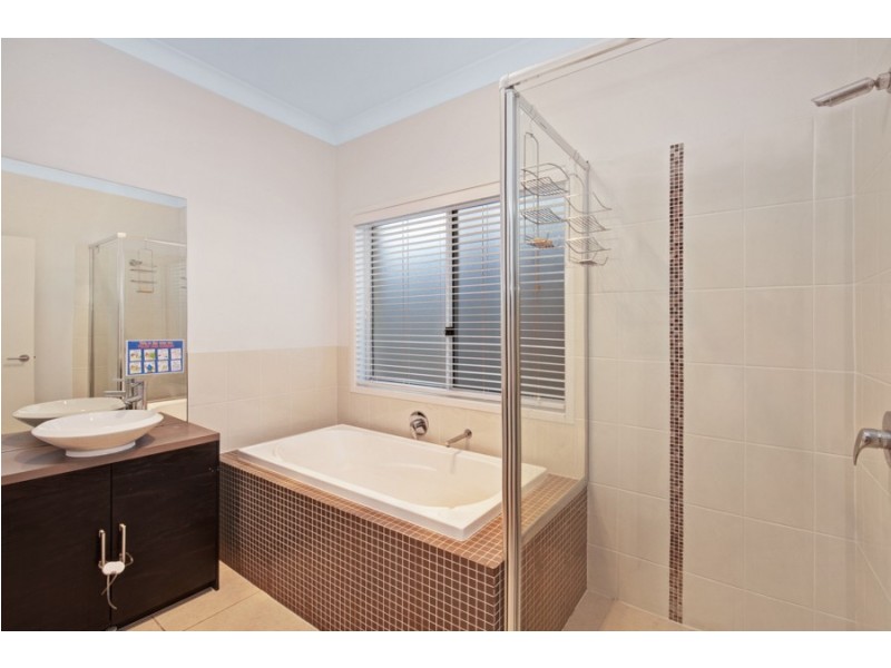 13 Garcia  Parade, North Lakes QLD 4509