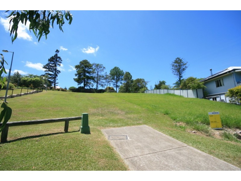 19 Valmadre Court, Petrie QLD 4502