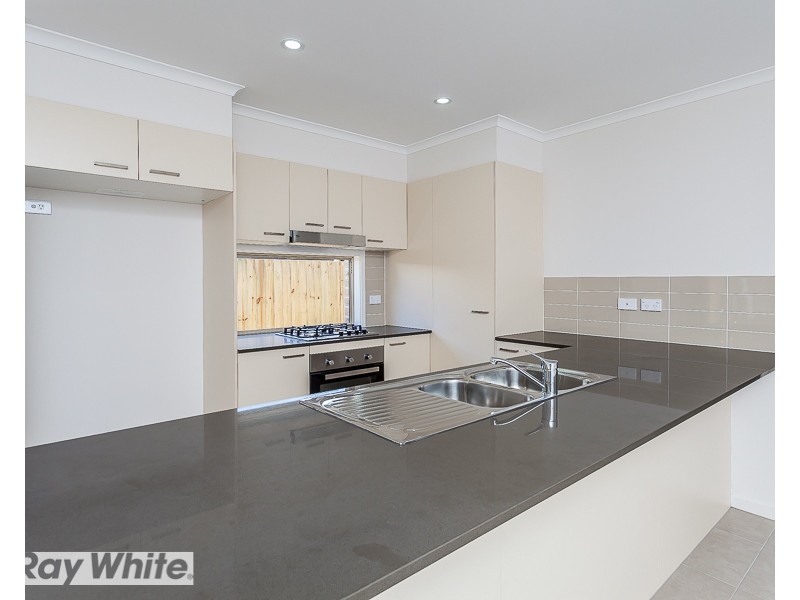 8 Panda Street, Dakabin QLD 4503