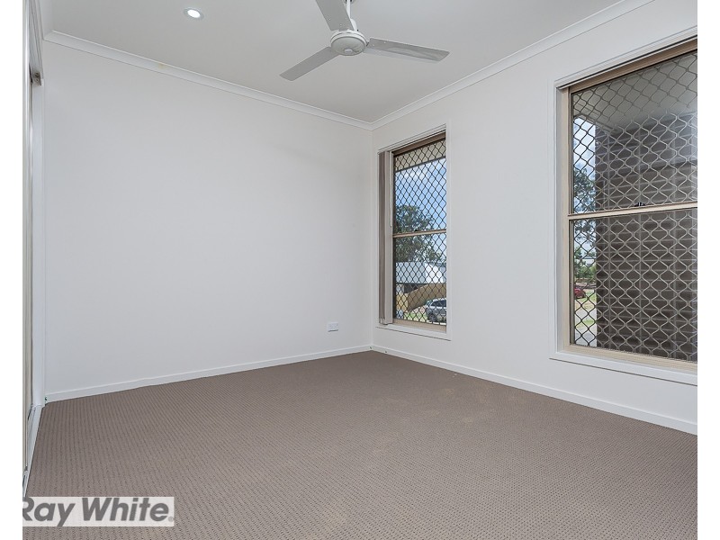 8 Panda Street, Dakabin QLD 4503