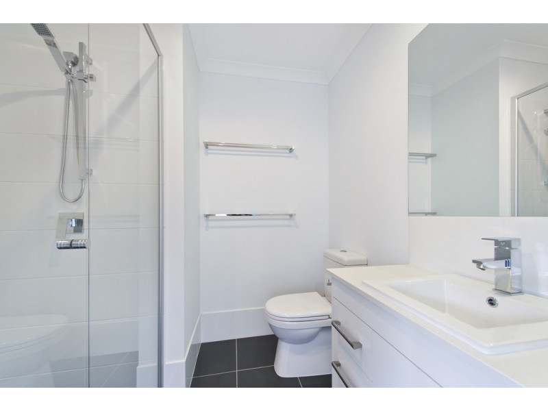 8 Pekin Close, Mango Hill QLD 4509