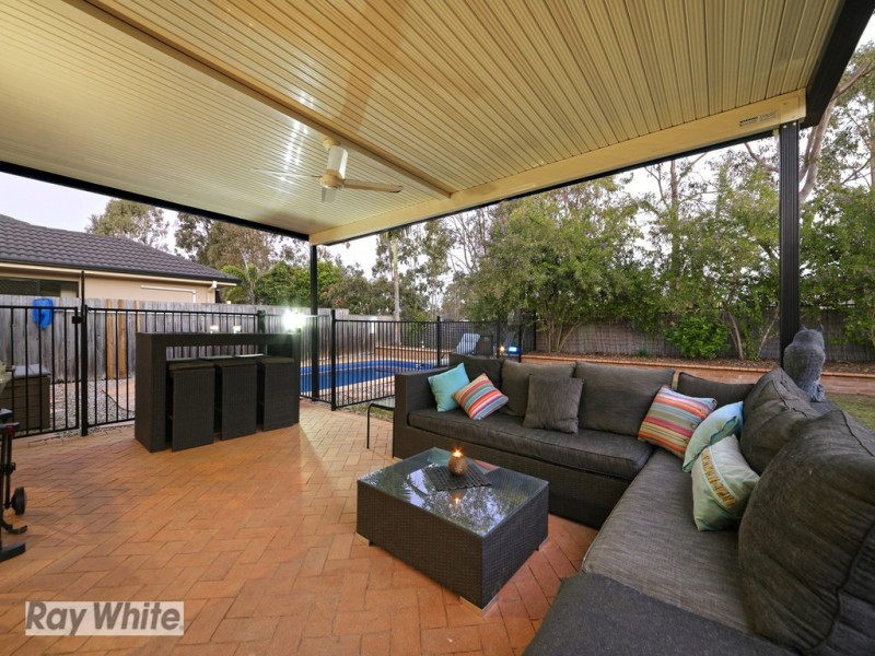 6 Sandpiper Avenue, North Lakes QLD 4509
