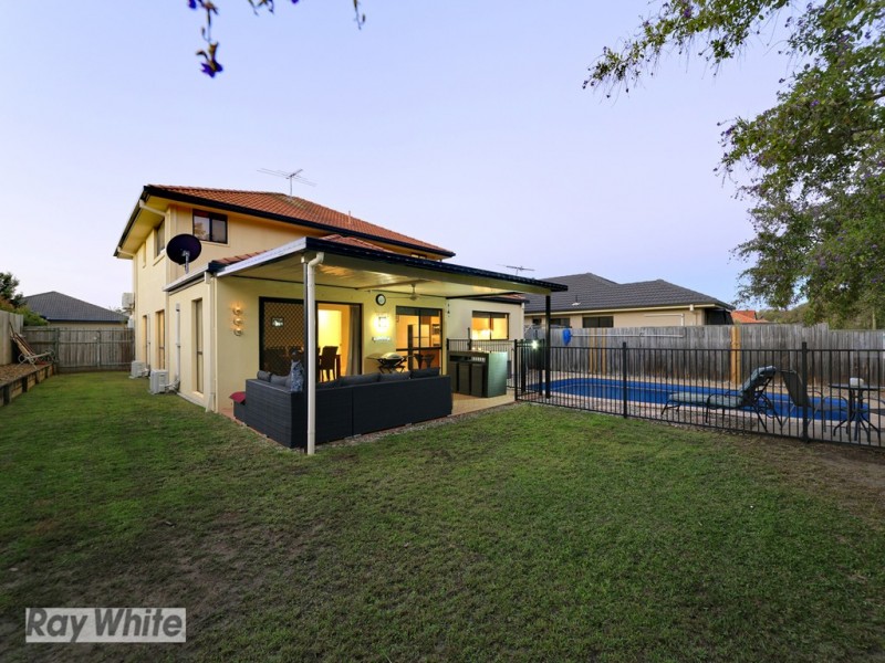 6 Sandpiper Avenue, North Lakes QLD 4509