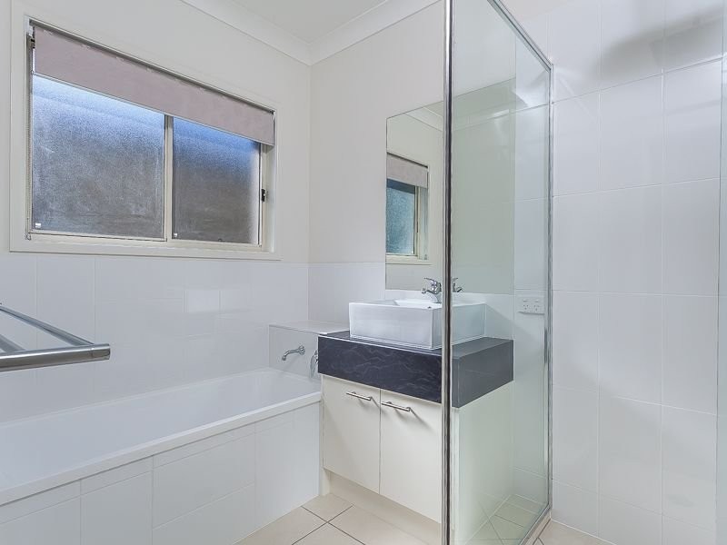 2 Shoreacres Street, North Lakes QLD 4509
