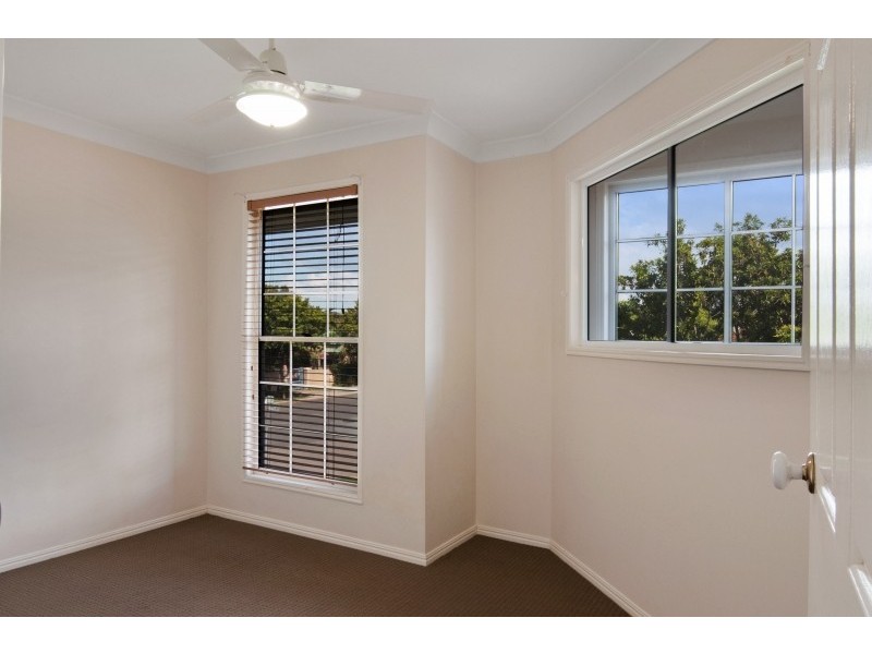 1 Ray Street, Carseldine QLD 4034