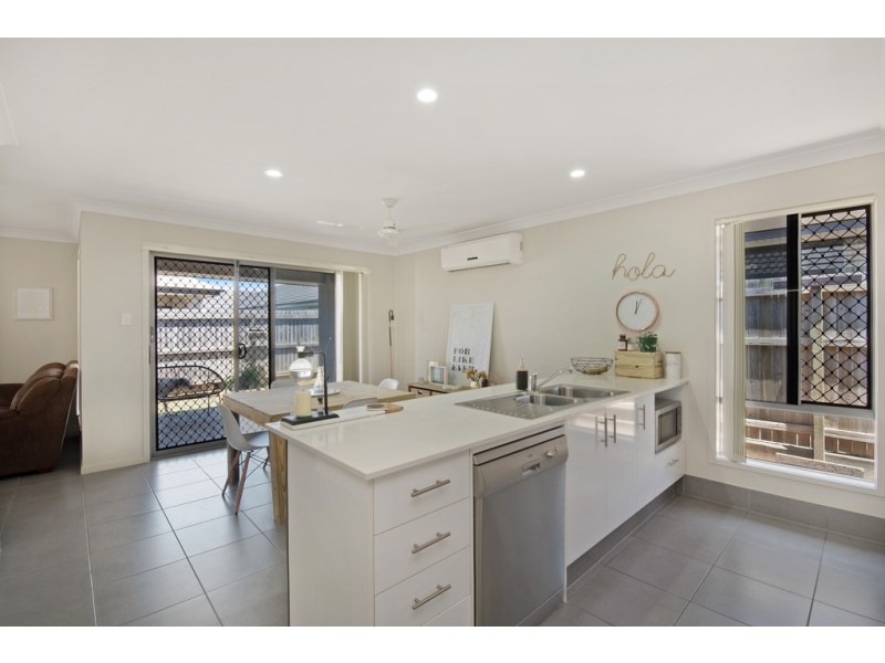 5 Kingston Court, North Lakes QLD 4509