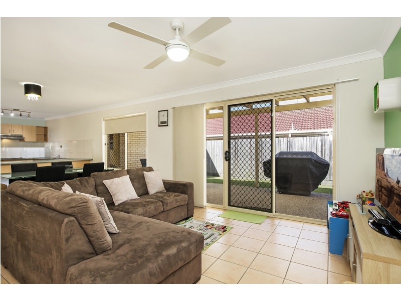 8 Cheviot Street, North Lakes QLD 4509