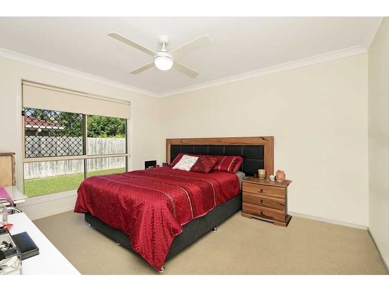 8 Cheviot Street, North Lakes QLD 4509