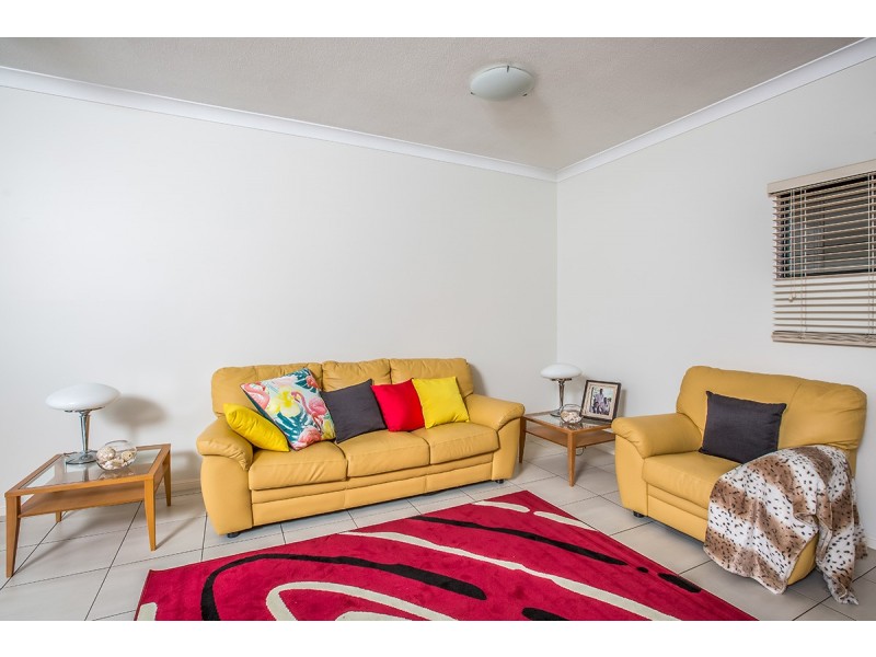 2/12 Seeney Street, Zillmere QLD 4034