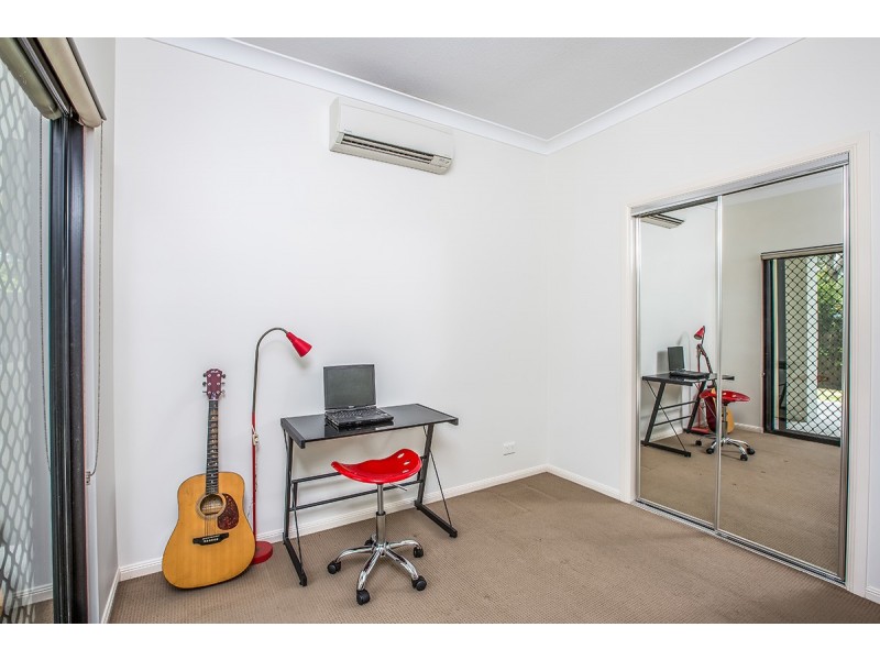 2/12 Seeney Street, Zillmere QLD 4034