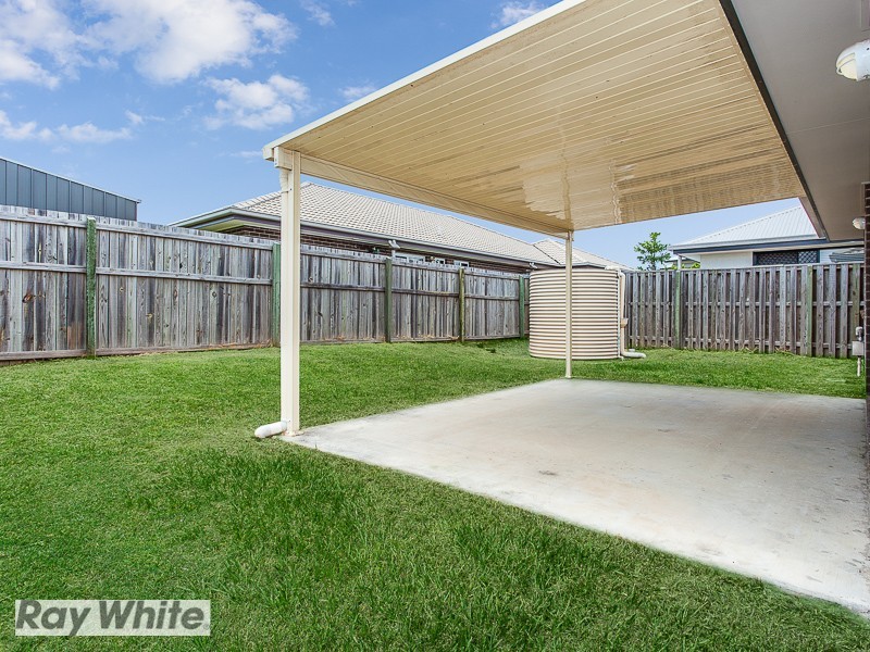 19 Williams Crescent., North Lakes QLD 4509