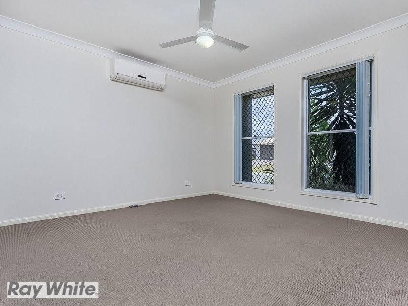 19 Williams Crescent., North Lakes QLD 4509