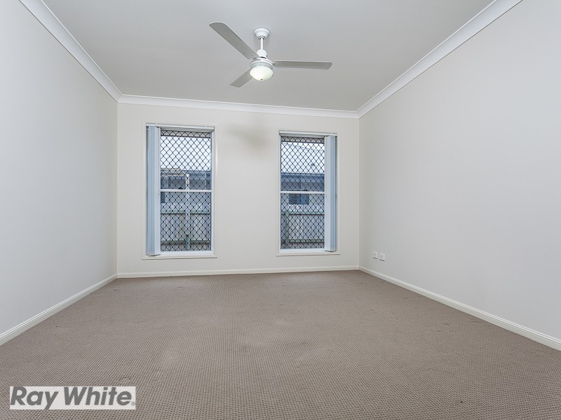 19 Williams Crescent., North Lakes QLD 4509
