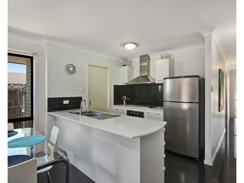 12 Shimao Crescent, North Lakes QLD 4509