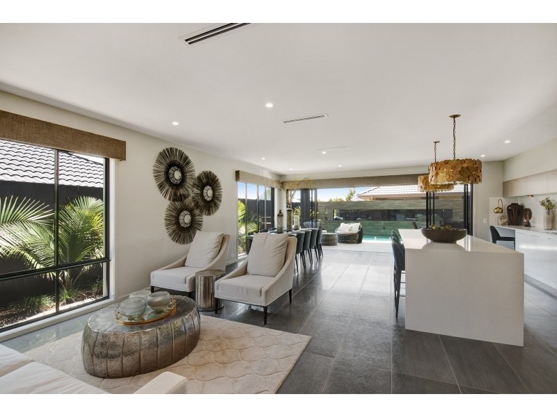 26 Sarabah Street, North Lakes QLD 4509