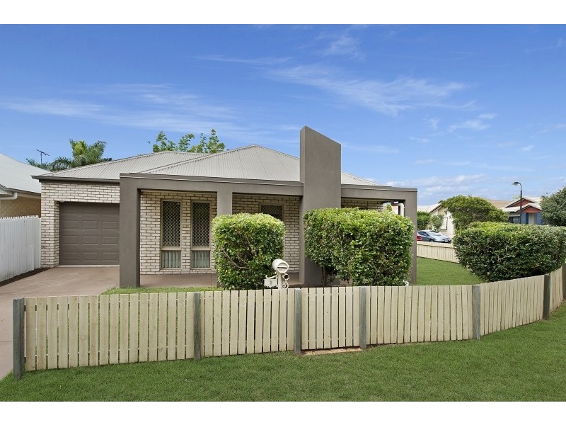 2 Tamarind Street, North Lakes QLD 4509