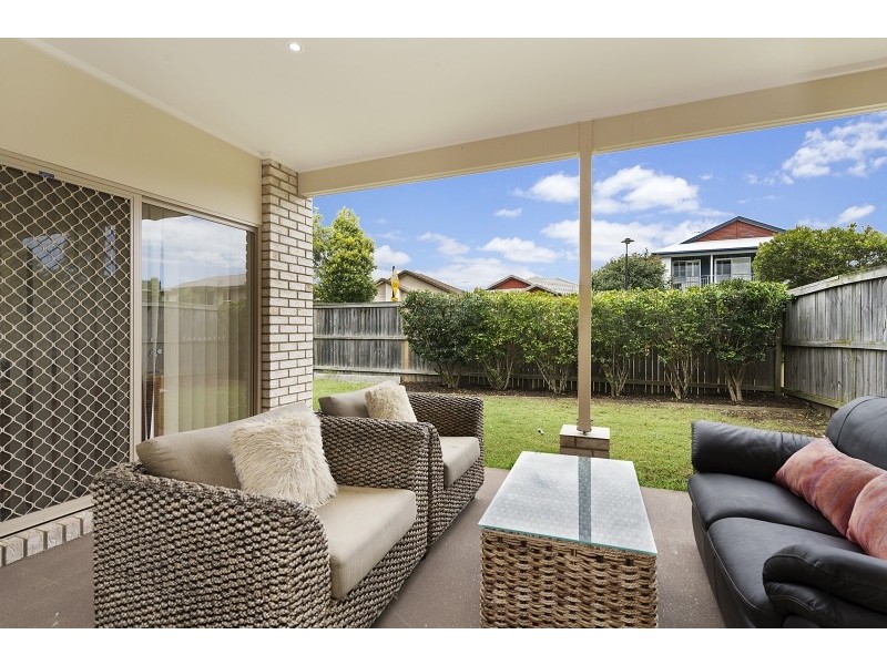 2 Tamarind Street, North Lakes QLD 4509