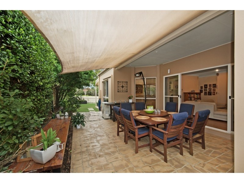 12 Alexandra Avenue, North Lakes QLD 4509