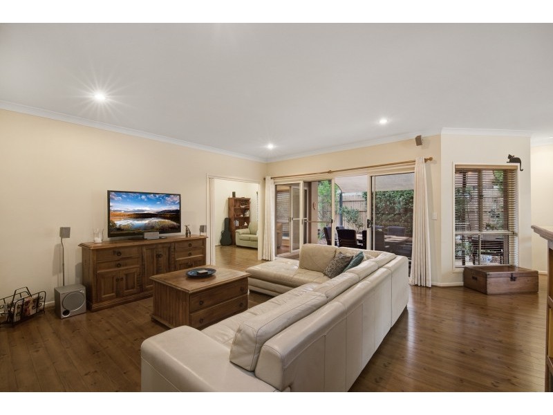 12 Alexandra Avenue, North Lakes QLD 4509