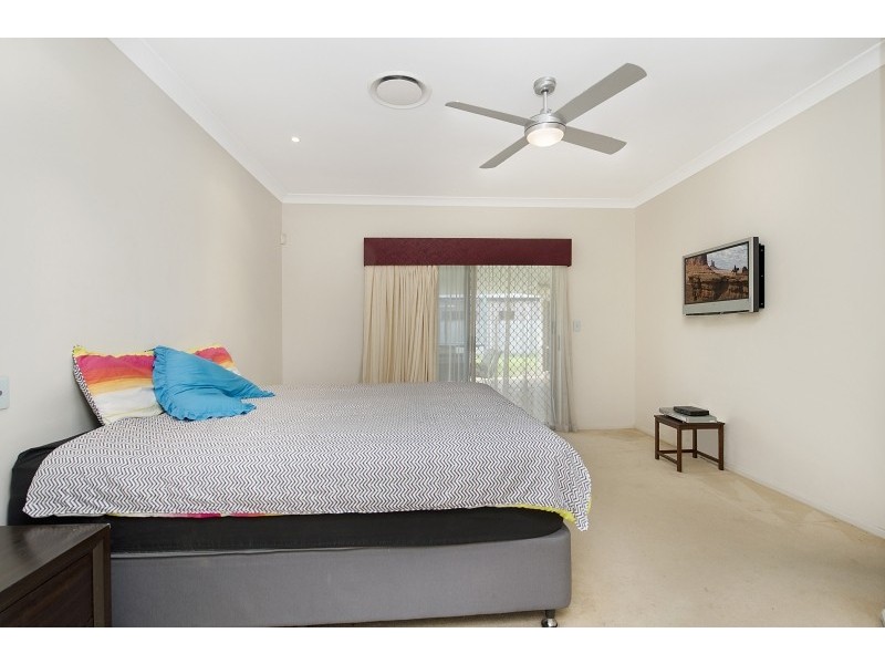 1 Redcedar Street, North Lakes QLD 4509
