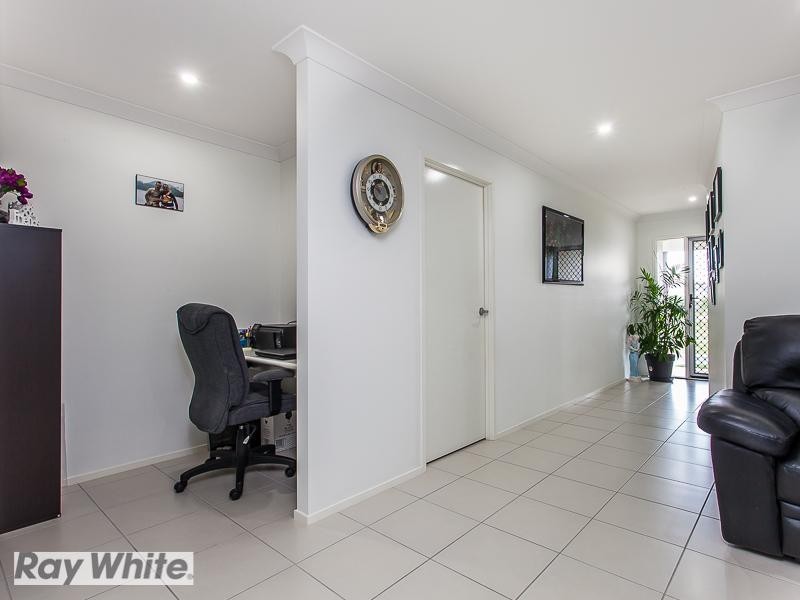 26 Mackintosh Drive, North Lakes QLD 4509
