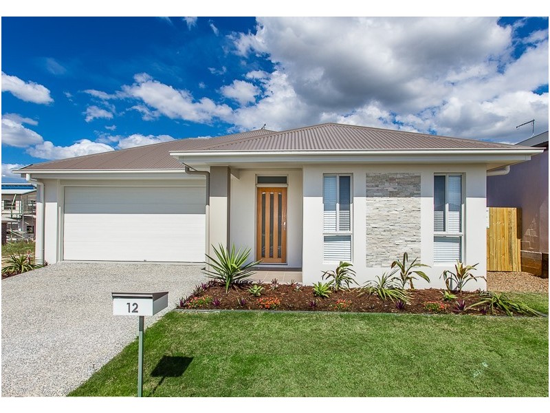 12 Cooloola Crescent, North Lakes QLD 4509