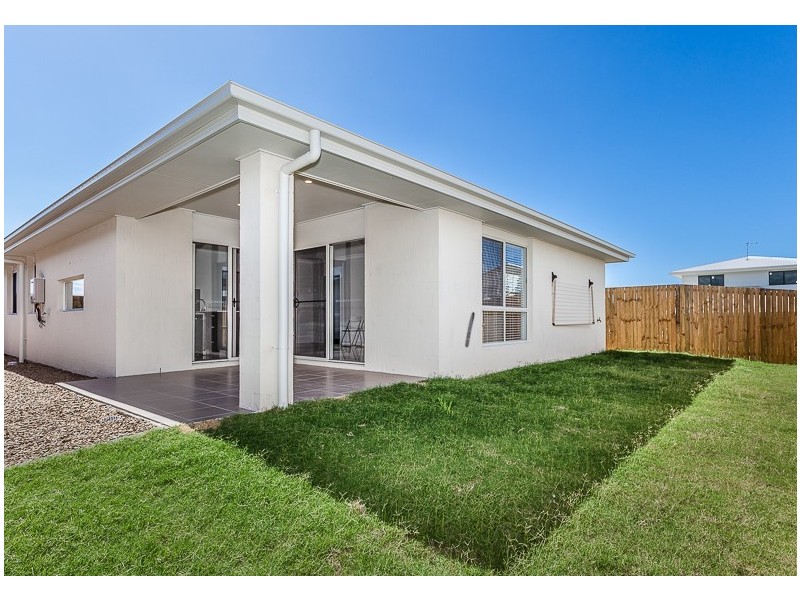 12 Cooloola Crescent, North Lakes QLD 4509