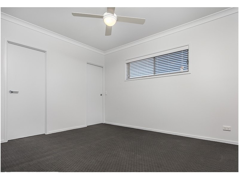 12 Cooloola Crescent, North Lakes QLD 4509