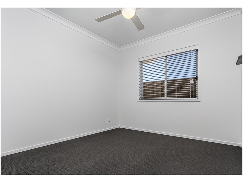 12 Cooloola Crescent, North Lakes QLD 4509