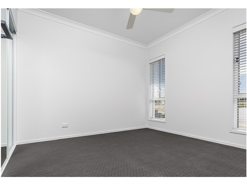 12 Cooloola Crescent, North Lakes QLD 4509
