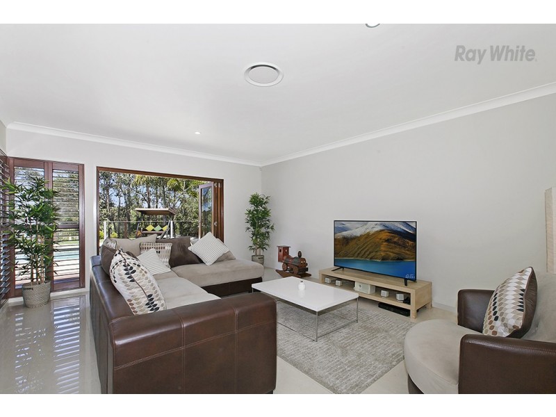 5 Nicklaus Parade, North Lakes QLD 4509
