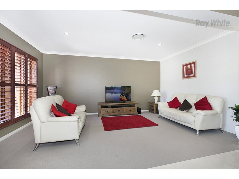 5 Nicklaus Parade, North Lakes QLD 4509